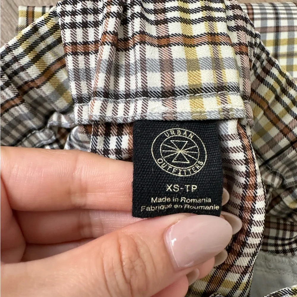 Arlo Pleated Pant - Urban Outfitters - Picture 6 of 11